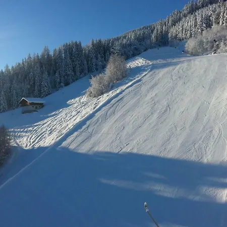 Haus Sabrina 칼텐바흐