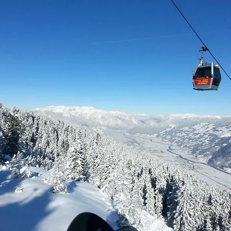 Haus Sabrina 아파트 *